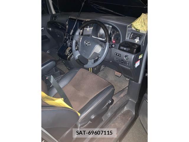 Toyota ALPHARD 2014-10 8364529-8