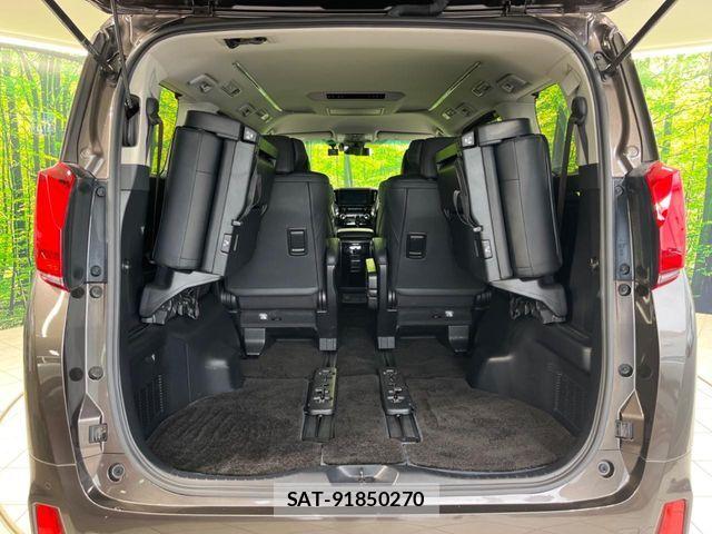 Toyota ALPHARD 2023-04 8364497-10