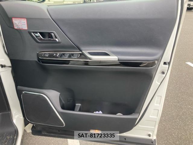 Toyota ALPHARD 2013-08 8364527-9