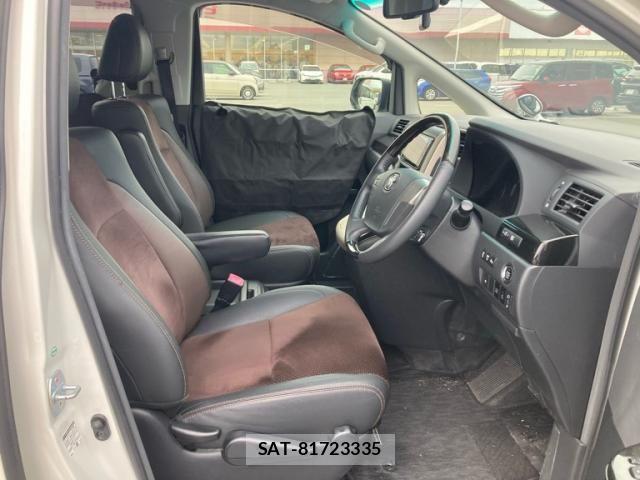 Toyota ALPHARD 2013-08 8364527-10