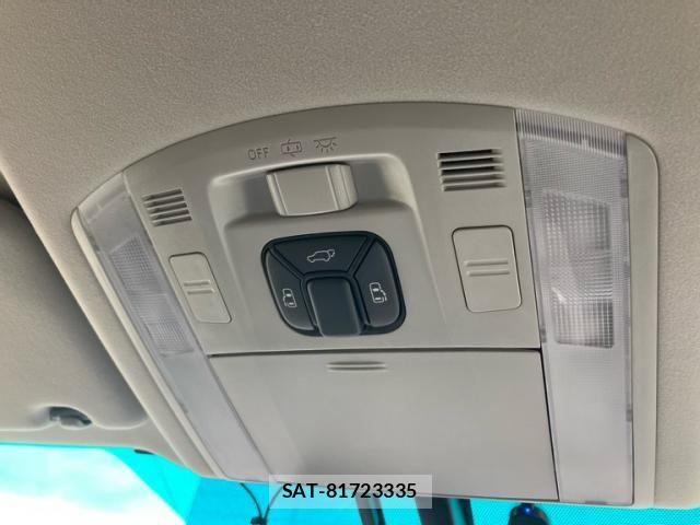Toyota ALPHARD 2013-08 8364527-22