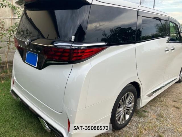 Toyota ALPHARD 2025-12 8364483-5