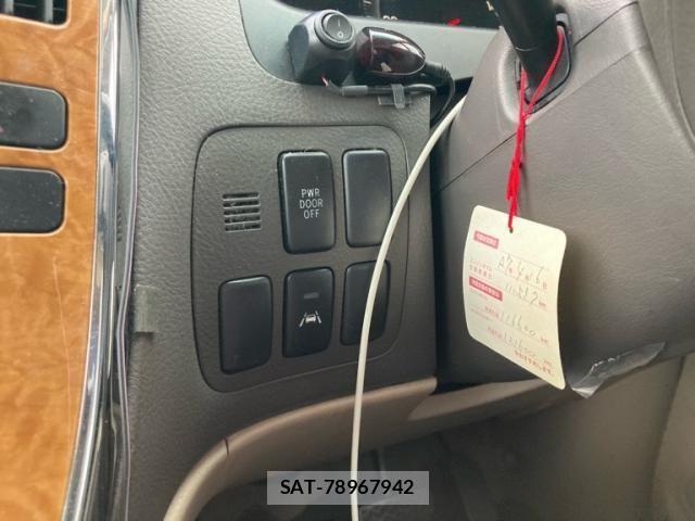 Toyota ALPHARD 2006-04 8364532-19