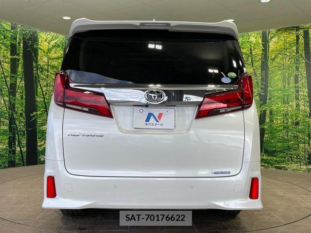 Toyota ALPHARD 2019-11 8364500-15