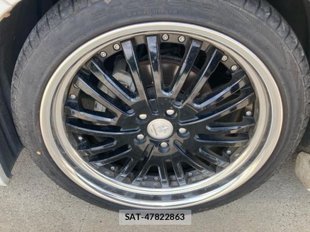 Toyota ALPHARD 2013-10 8364524-12