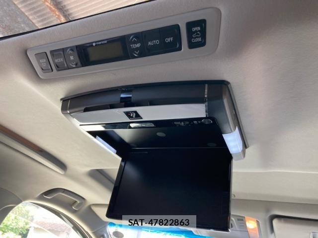 Toyota ALPHARD 2013-10 8364524-25