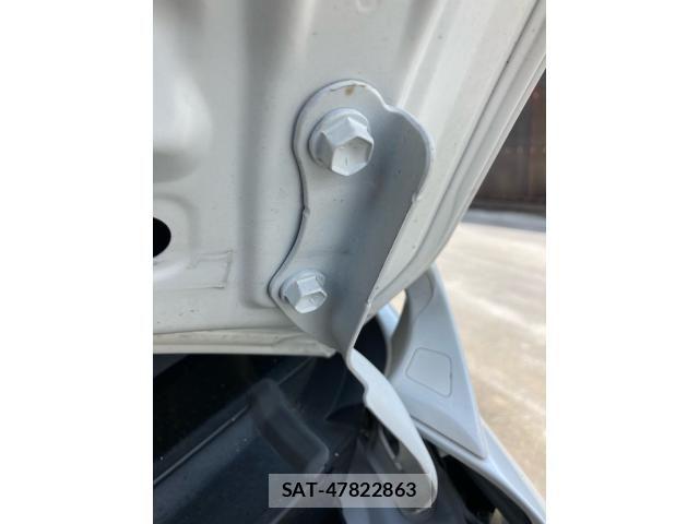 Toyota ALPHARD 2013-10 8364524-7