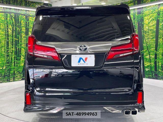 Toyota ALPHARD 2021-04 8364502-16