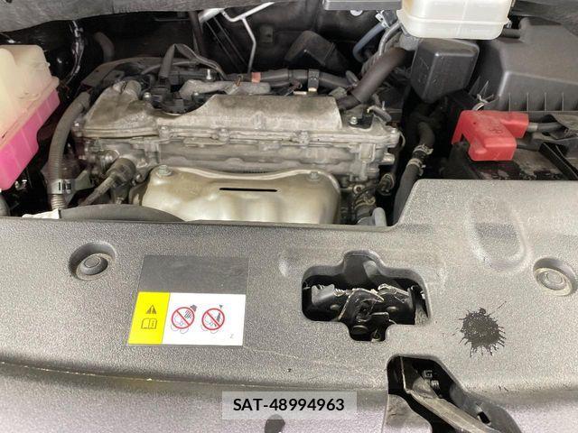 Toyota ALPHARD 2021-04 8364502-17