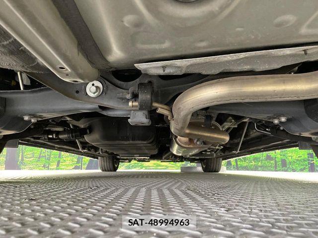 Toyota ALPHARD 2021-04 8364502-18