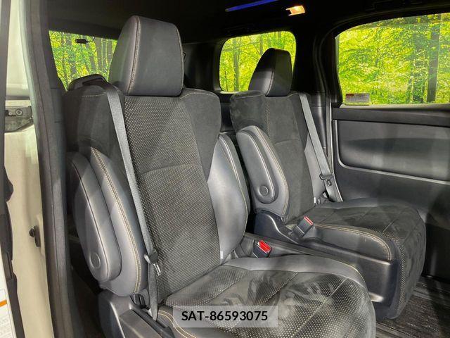 Toyota ALPHARD 2020-10 8364520-10