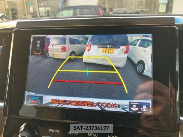 Toyota ALPHARD 2022-01 8364522-23