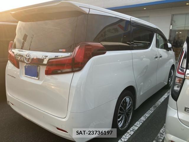 Toyota ALPHARD 2022-01 8364522-5