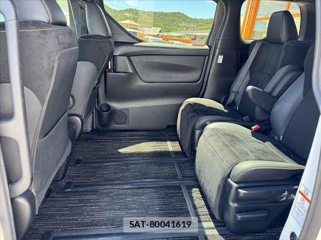 Toyota ALPHARD 2020-05 8364518-18