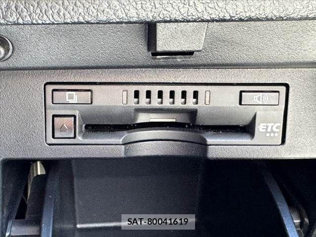 Toyota ALPHARD 2020-05 8364518-29