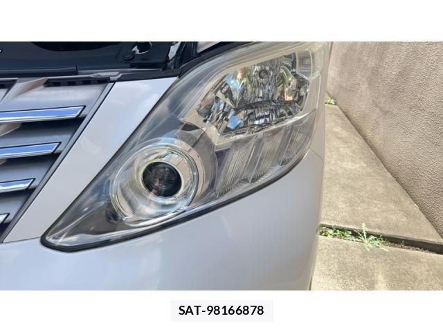 Toyota ALPHARD 2011-11 8364531-10