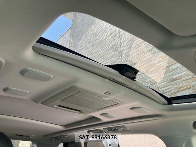 Toyota ALPHARD 2011-11 8364531-21