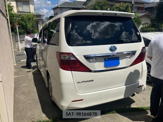 Toyota ALPHARD 2011-11 8364531-4