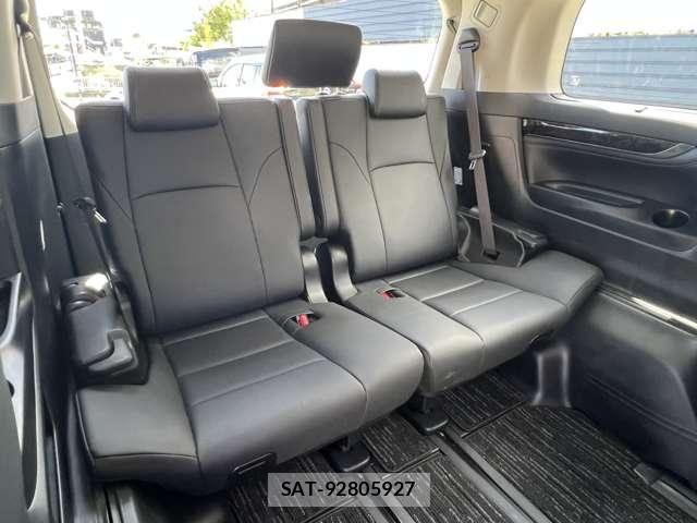 Toyota ALPHARD 2020-03 8364510-15