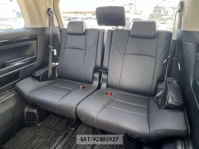 Toyota ALPHARD 2020-03 8364510-16