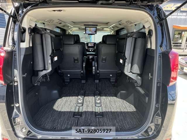 Toyota ALPHARD 2020-03 8364510-19