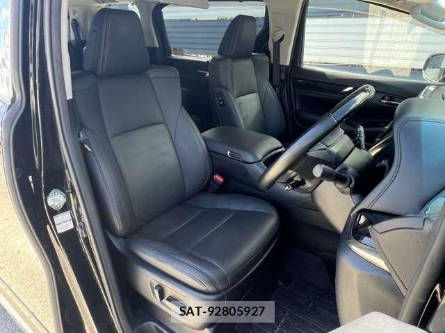 Toyota ALPHARD 2020-03 8364510-7