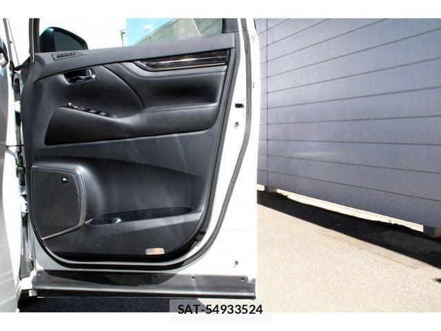 Toyota ALPHARD 2022-05 8364494-14