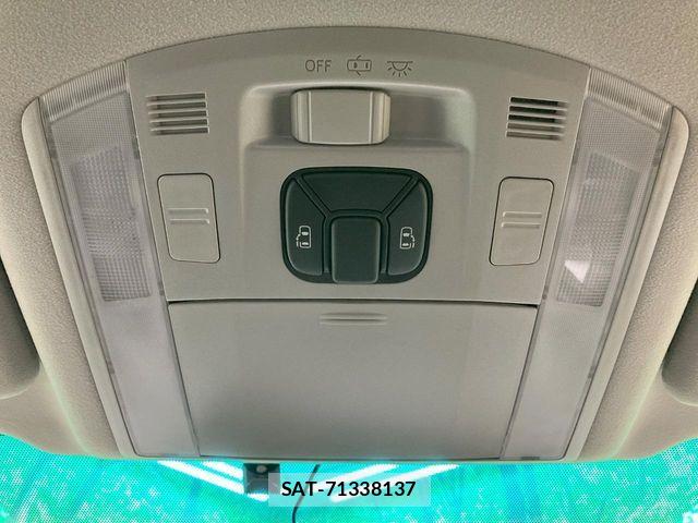 Toyota ALPHARD 2012-01 8364526-2