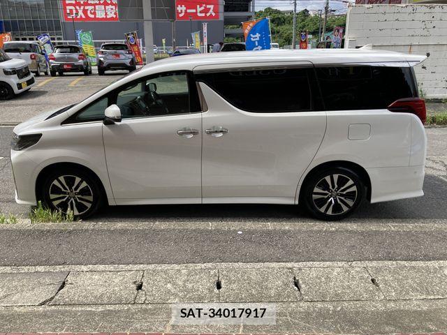 Toyota ALPHARD 2021-03 8364508-4