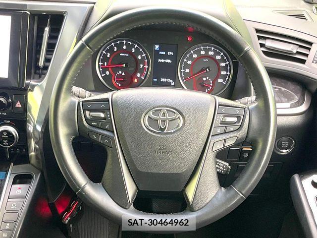 Toyota ALPHARD 2020-03 8364512-11