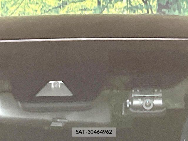 Toyota ALPHARD 2020-03 8364512-5