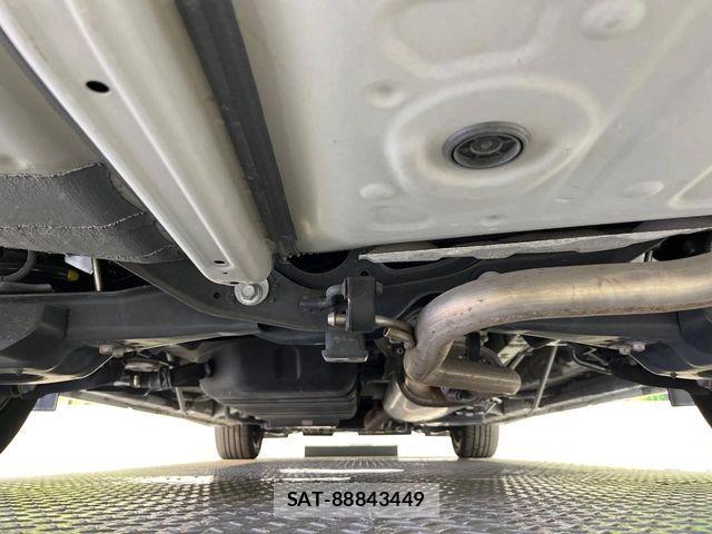 Toyota ALPHARD 2019-06 8364505-18