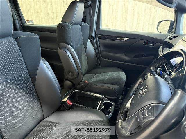 Toyota ALPHARD 2021-03 8364513-10