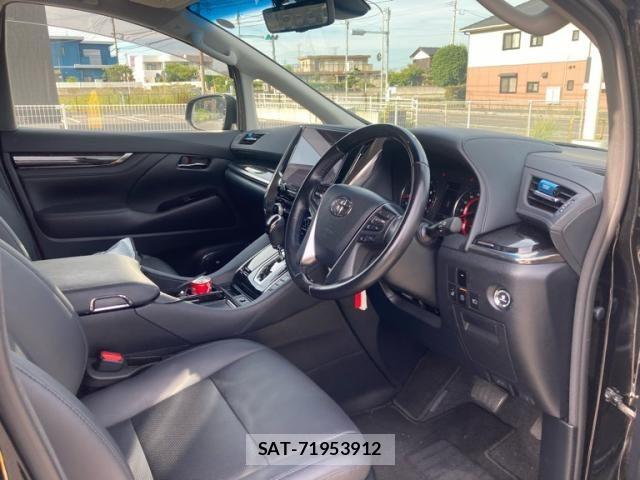 Toyota ALPHARD 2021-11 8364498-11