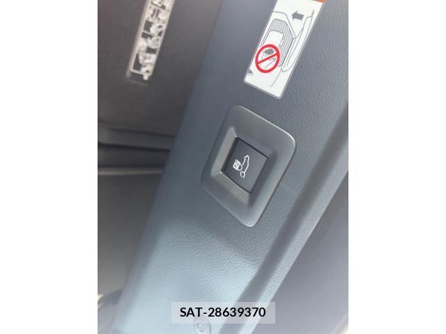 Toyota ALPHARD 2024-08 8364489-26