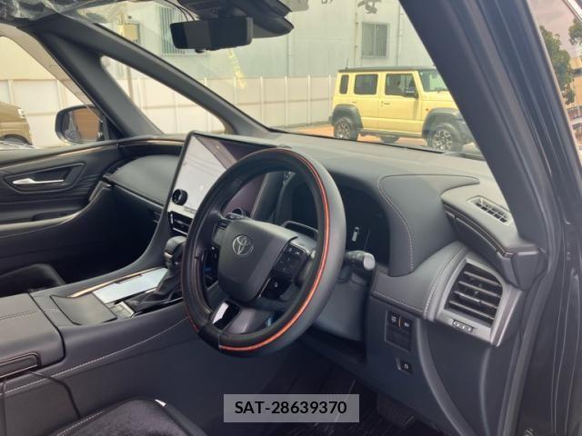 Toyota ALPHARD 2024-08 8364489-6