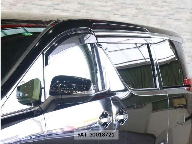Toyota ALPHARD 2021-04 8364501-18
