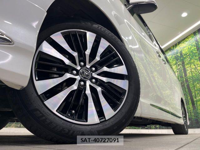 Toyota ALPHARD 2018-05 8364507-13