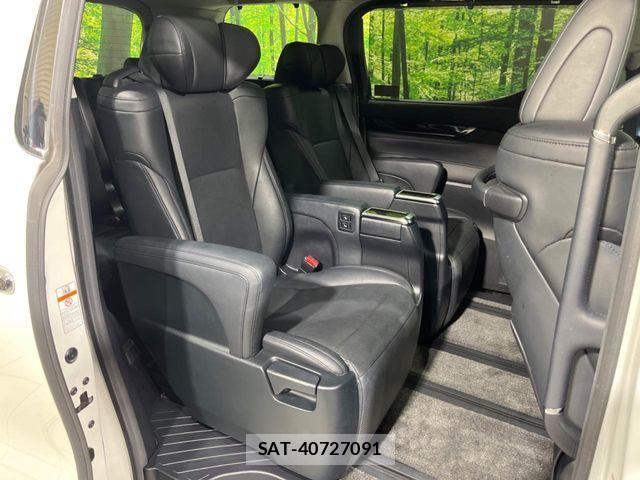 Toyota ALPHARD 2018-05 8364507-8
