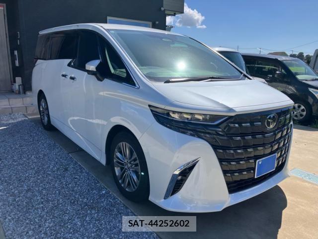 Toyota ALPHARD 2024-06 8364485-1