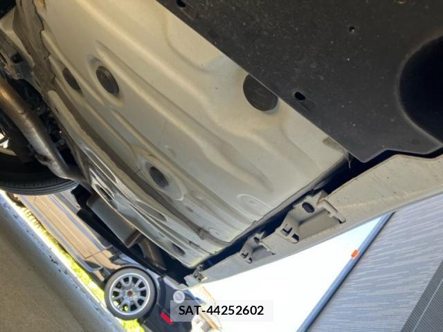 Toyota ALPHARD 2024-06 8364485-26
