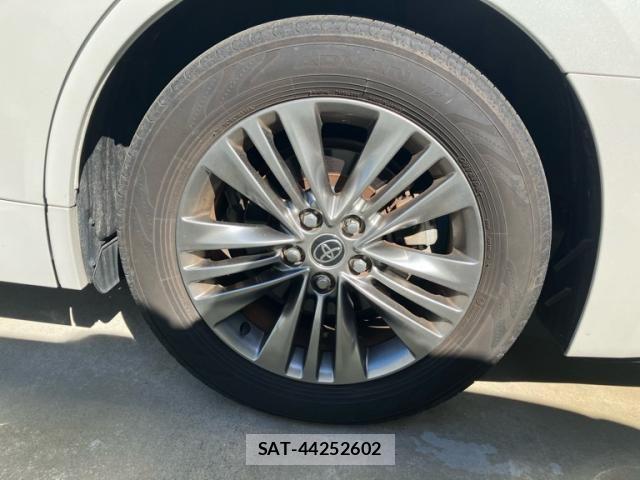 Toyota ALPHARD 2024-06 8364485-8