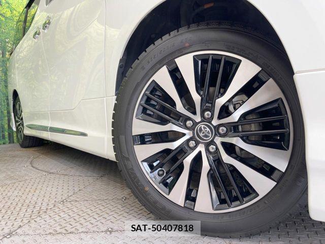 Toyota ALPHARD 2022-12 8364495-13