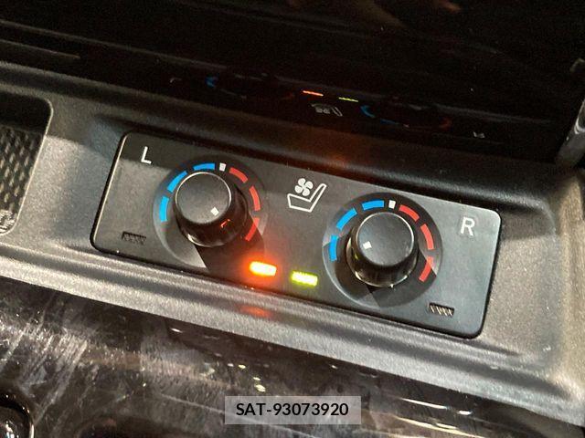 Toyota ALPHARD 2023-02 8364496-6