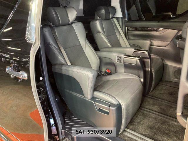 Toyota ALPHARD 2023-02 8364496-8