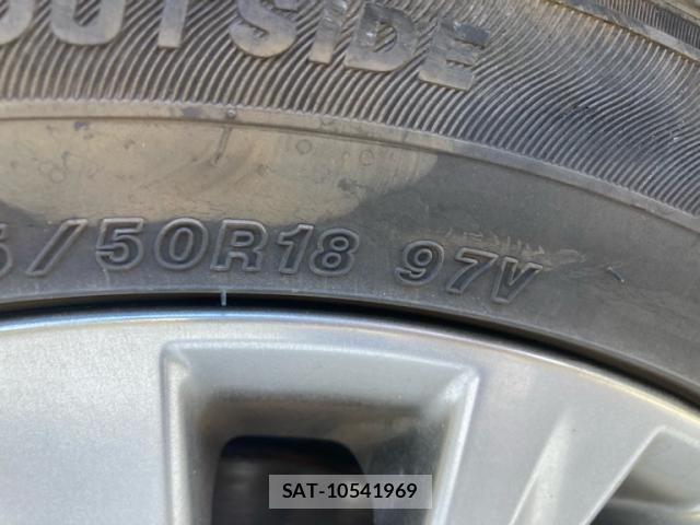Toyota ALPHARD 2013-09 8364525-11