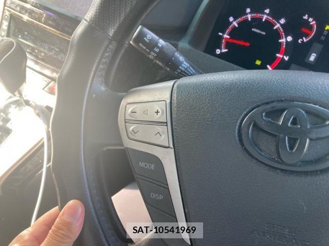 Toyota ALPHARD 2013-09 8364525-20