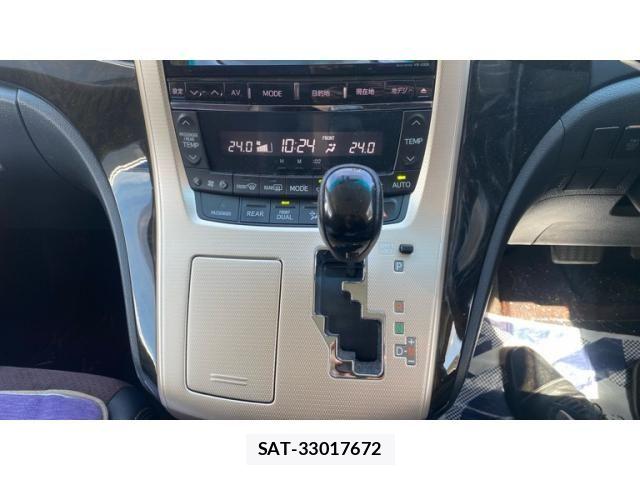 Toyota ALPHARD 2013-01 8371392-17