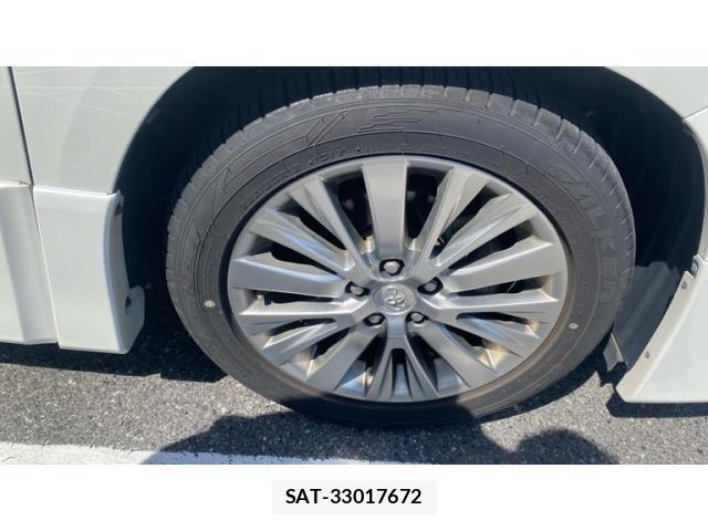 Toyota ALPHARD 2013-01 8371392-6