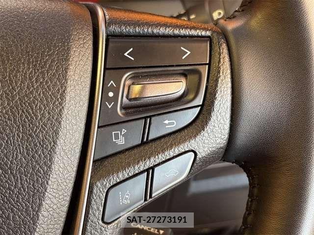 Toyota ALPHARD 2022-04 8371388-11